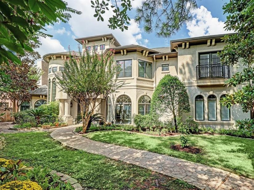 4951 Tilbury Estates Drive, Houston TX 77056