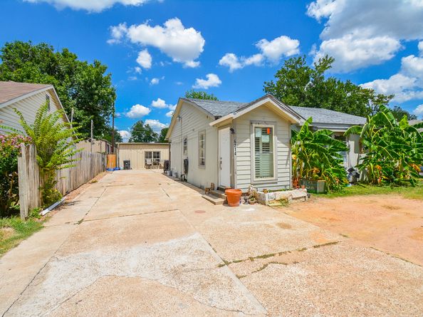 6214 Jim Street, Houston TX 77092