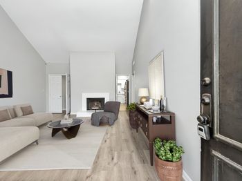 2100 Tanglewilde Street