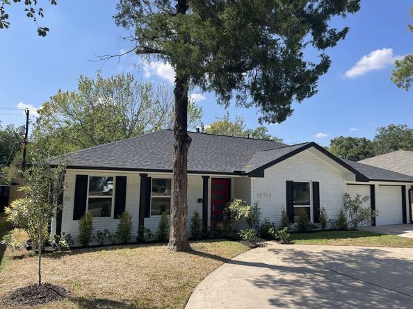12122 Chimney Rock Road, Houston TX 77035