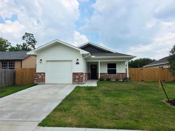 11811 Roandale Drive