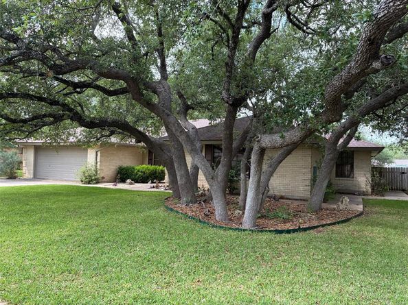 203 Oakwood DR, Georgetown TX 78628