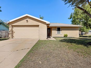 1004 Green Meadow DR