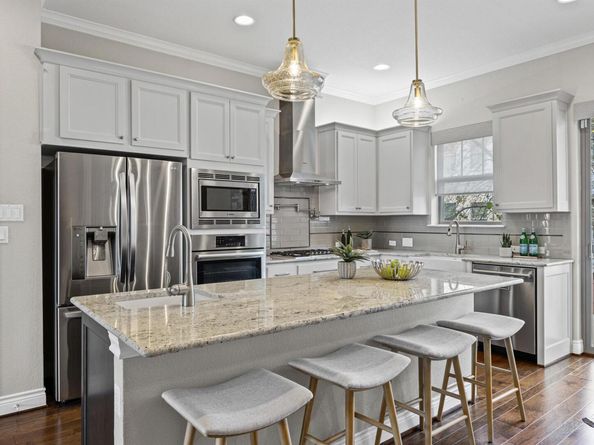 1112 Highknoll LN, Georgetown TX 78628