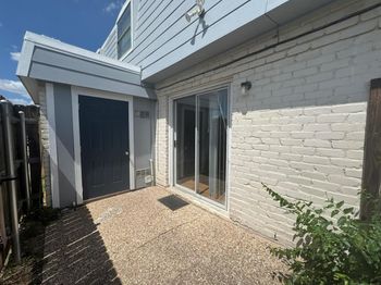 2206 Mission Hill CIR