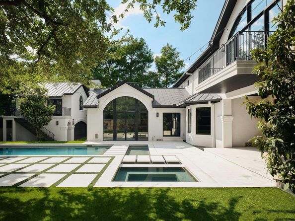 13 Niles RD, Austin TX 78703