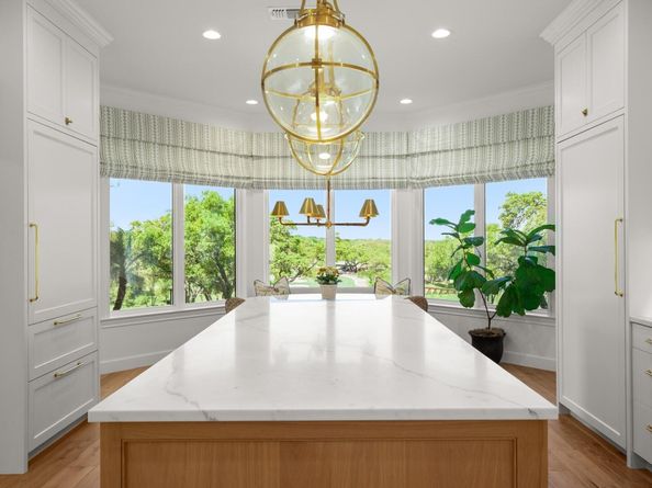 6 Links CT, The Hills TX 78738