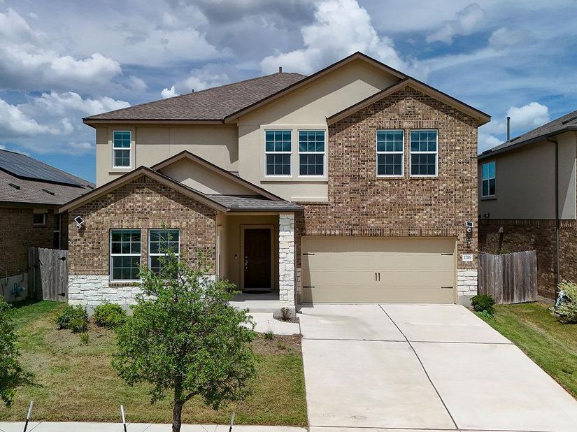 1716 Frontenac St, Leander TX 78641