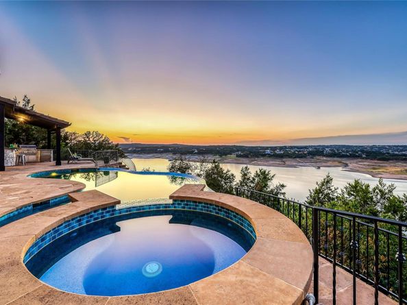 1208 Watercliffe DR, Lago Vista TX 78645