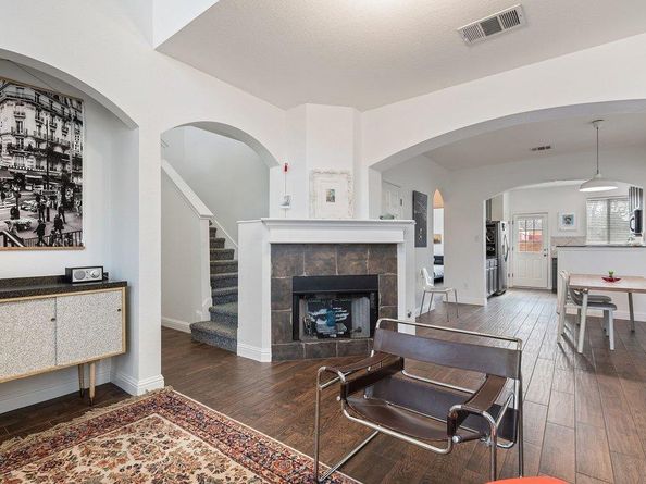1819 Village Oak CT, Austin TX 78704