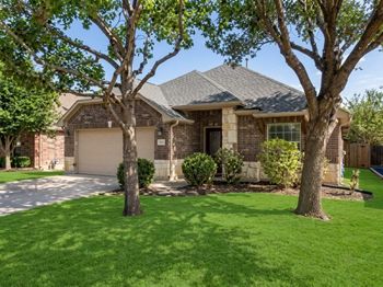 537 Bluehaw DR