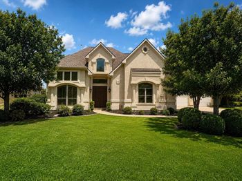 206 Varco DR