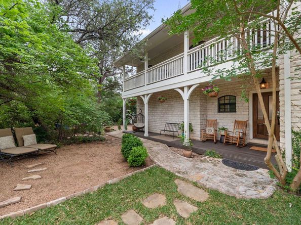 307 Nautilus Ave, Lakeway TX 78738