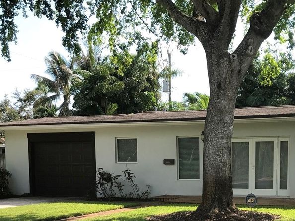 1318 SE 12th Way, Fort Lauderdale FL 33316
