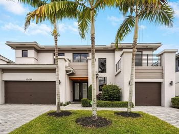 10595 S Lago Vista Cir