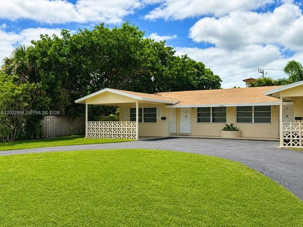 2051 NE 25th Avenue, Pompano Beach FL 33062