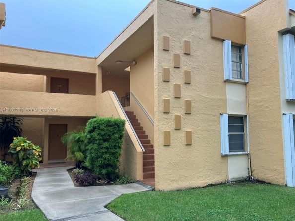 9311 SW 4th Street 104B, Miami FL 33174