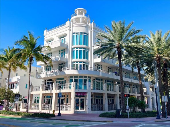 448 Ocean Drive 302, Miami Beach FL 33139
