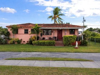 8330 SW 27th Terrace