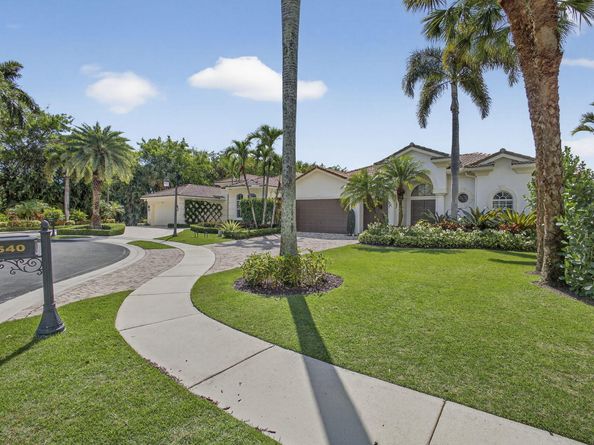 540 Les Jardin Drive, Palm Beach Gardens FL 33410