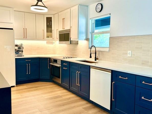 2135 Dock Street, West Palm Beach FL 33401