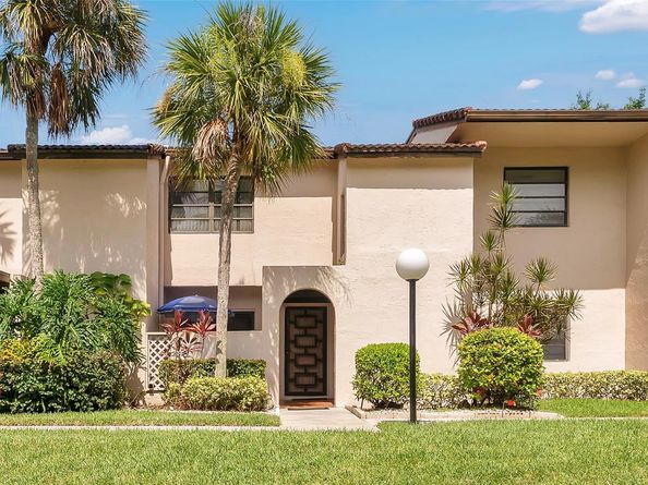 21386 Juego Cir 10C, Boca Raton FL 33433