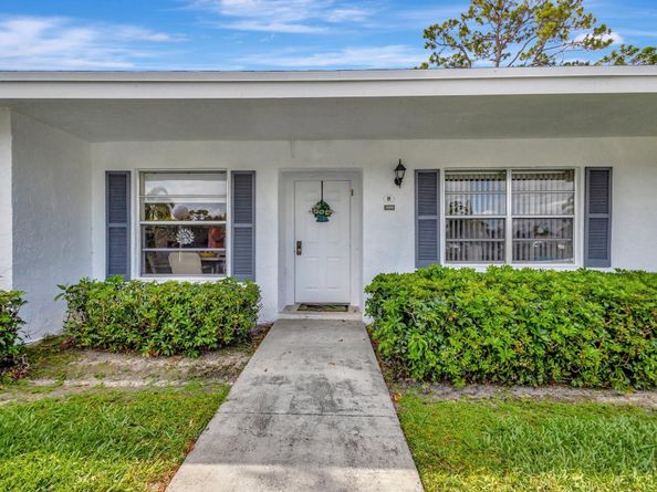 5200 Privet B Place B, Delray Beach FL 33484