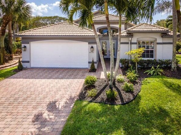 6854 Rienzo Street, Lake Worth FL 33467