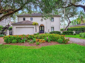 4716 University Drive