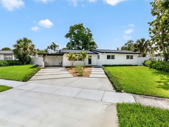 1618 NW 11th Ave, Fort Lauderdale FL 33311