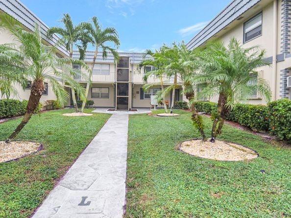 566 Brittany L, Delray Beach FL 33446