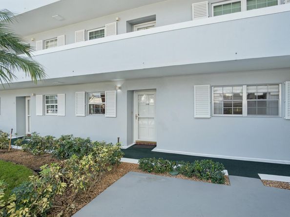 157 Atlantis Boulevard 104, Atlantis FL 33462