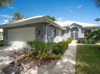 960 Bear Island Circle