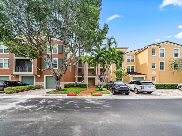11720 Saint Andrews Place 308, Wellington FL 33414
