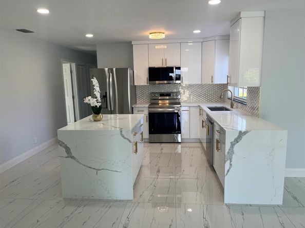 1720 SW 13th Street, Boca Raton FL 33486