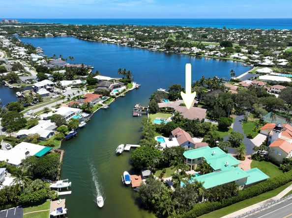 1950 Portage Landing N, North Palm Beach FL 33408