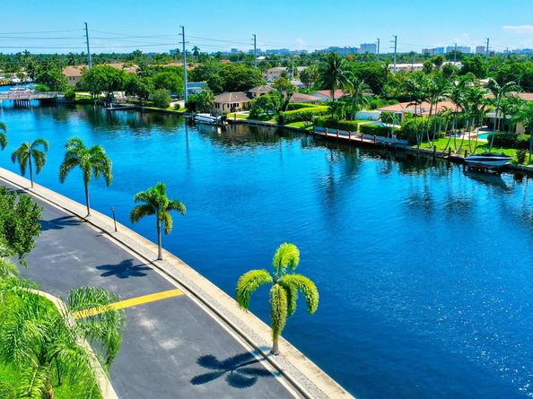 170 Cypress Club Drive 734, Pompano Beach FL 33060