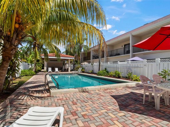 241 SE 11th Ave 241A, Pompano Beach FL 33060