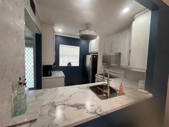 3505 NW 48th Ave 507N, Lauderdale Lakes FL 33319