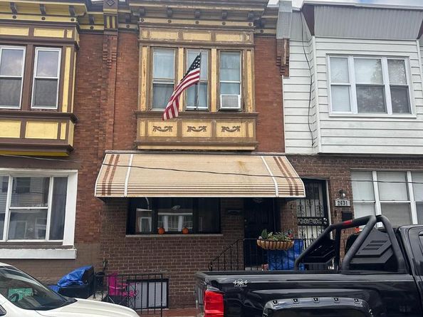 2629 S Marshall Street, Philadelphia PA 19148