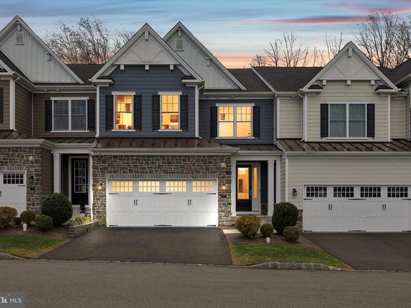 4 White Field Court, Ambler PA 19002