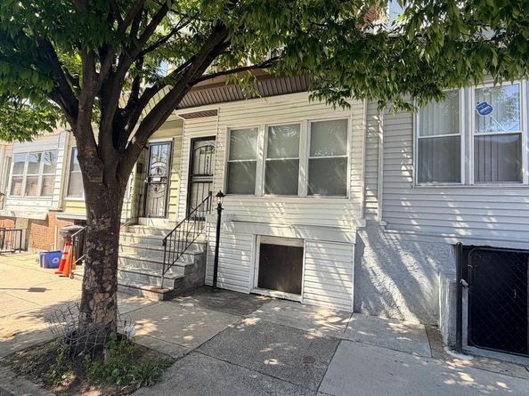 2239 W Somerset Street, Philadelphia PA 19132