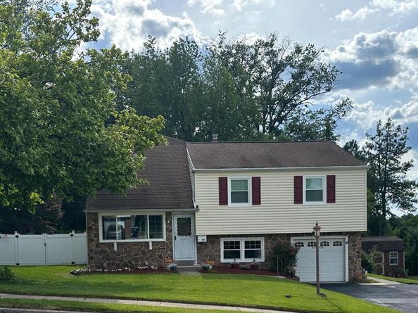 200 Lowell Terrace, King Of Prussia PA 19406