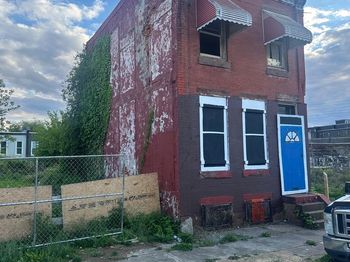 1014 W Colona Street