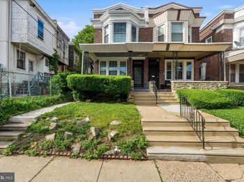 1319 W Wyoming Avenue