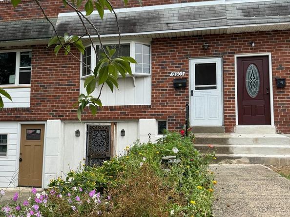 12603 Biscayne Drive, Philadelphia PA 19154
