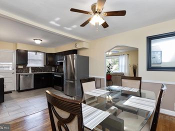 123 Walnut Street NW