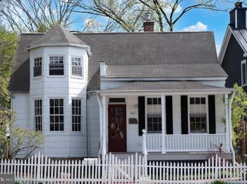 6105 Harvard