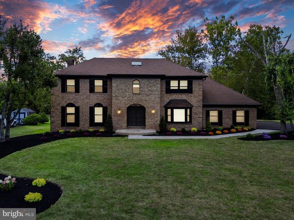 1404 Cinnamon Circle, Fort Washington PA 19034