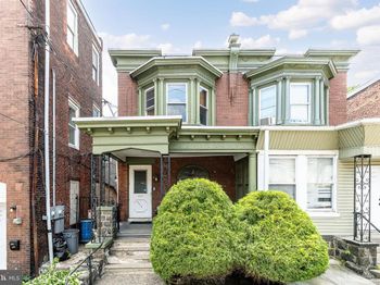 5214 Spruce Street